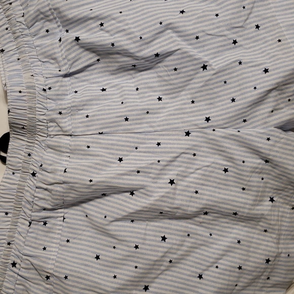 NWT Stars and stripes cotton shorts with elastic/drawstring waist.  Size XL - Picture 4 of 7